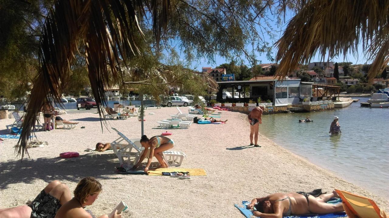 Apartmani Zulin Seget Vranjica Dış mekan fotoğraf
